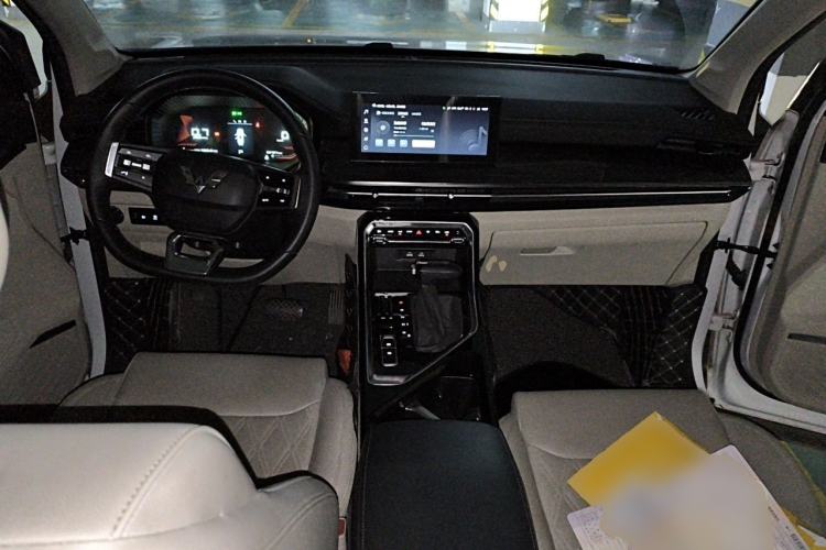 Used Wuling Asta 2021 1.5T CVT Star曜 Edition Center Console