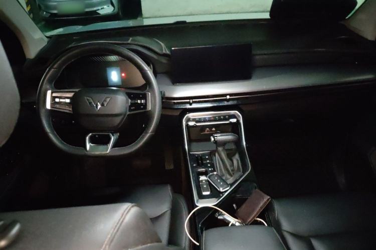 Used Wuling Asta 2021 1.5T CVT Starlight Edition Center Console