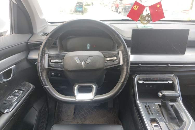 Used Wuling Asta 2021 1.5T CVT Starlight Edition Center Console