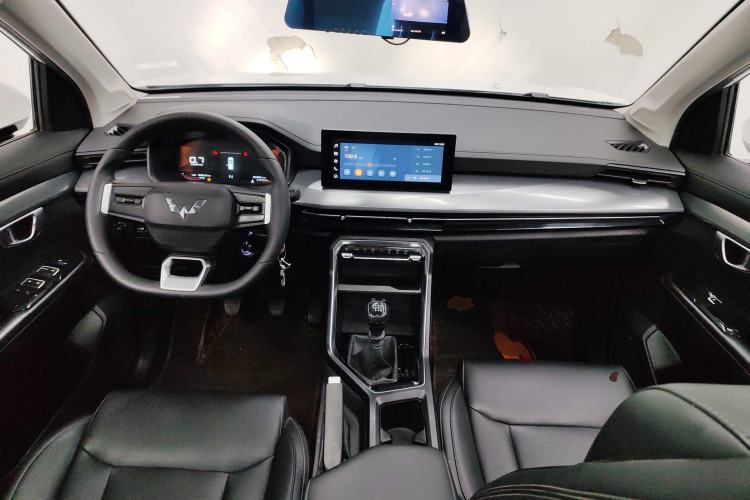 Used Wuling Asta 2021 1.5T Manual Starlight Edition Center Console