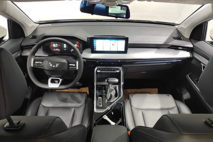Used Wuling Asta 2021 1.5T CVT Star曜 Edition Center Console