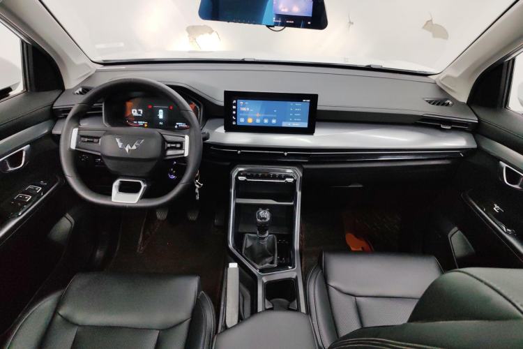 Used Wuling Asta 2021 1.5T Manual Starlight Edition Center Console