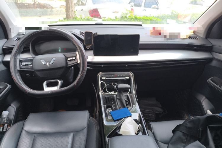 Used Wuling Asta 2021 1.5T CVT Starlight Edition Center Console