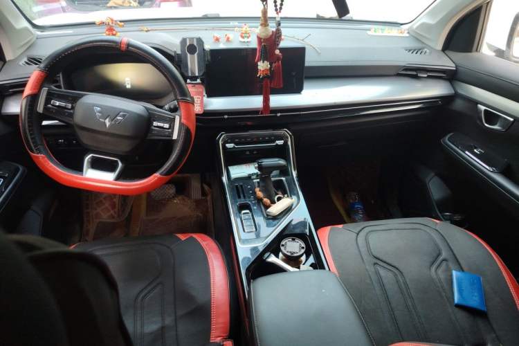 Used Wuling Asta 2021 1.5T CVT Star曜 Edition Center Console