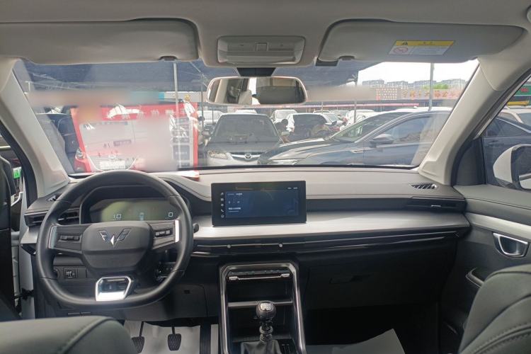 Used Wuling Asta 2021 1.5T Manual Star Edition Center Console