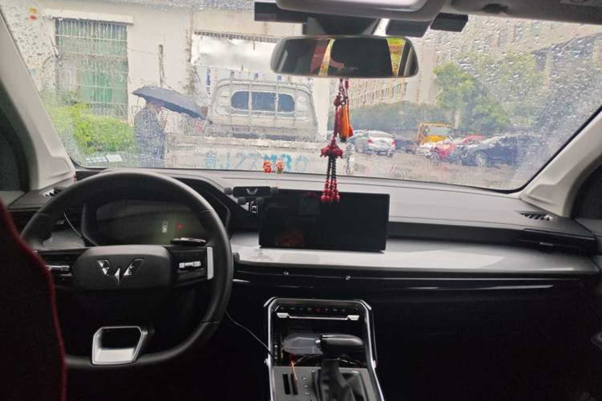 Used Wuling Asta 2021 1.5T CVT Starlight Edition Center Console