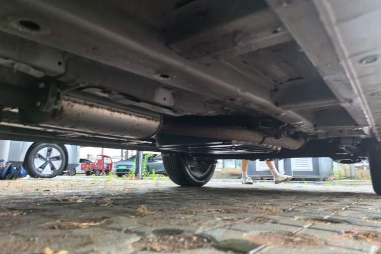 Used Wuling Asta 2021 1.5T CVT Star曜 Edition Chassis Front Left