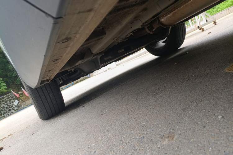 Used Wuling Asta 2021 1.5T Manual Starlight Edition Chassis Front Left