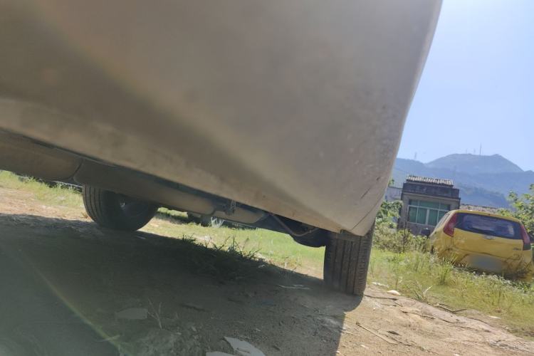 Used Wuling Asta 2021 1.5T Manual Starlight Edition Chassis Front Left