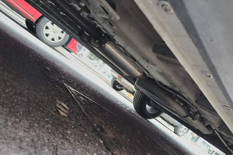 Used Wuling Asta 2021 1.5T Manual Star Edition Chassis Front Left