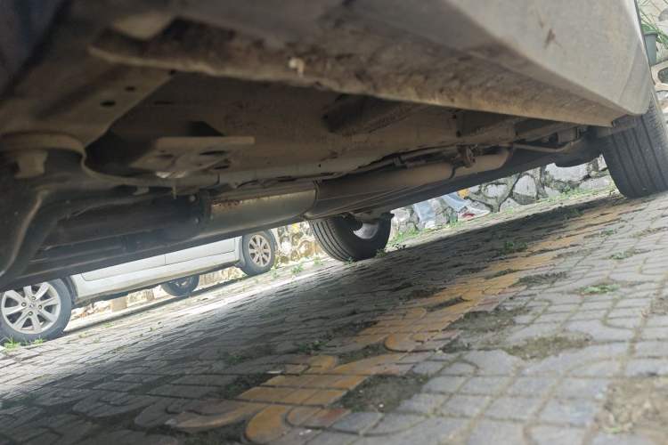 Used Wuling Asta 2021 1.5T Manual Starlight Edition Chassis Front Left