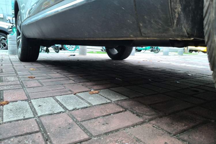 Used Wuling Asta 2021 1.5T CVT Starlight Edition Chassis Front Right