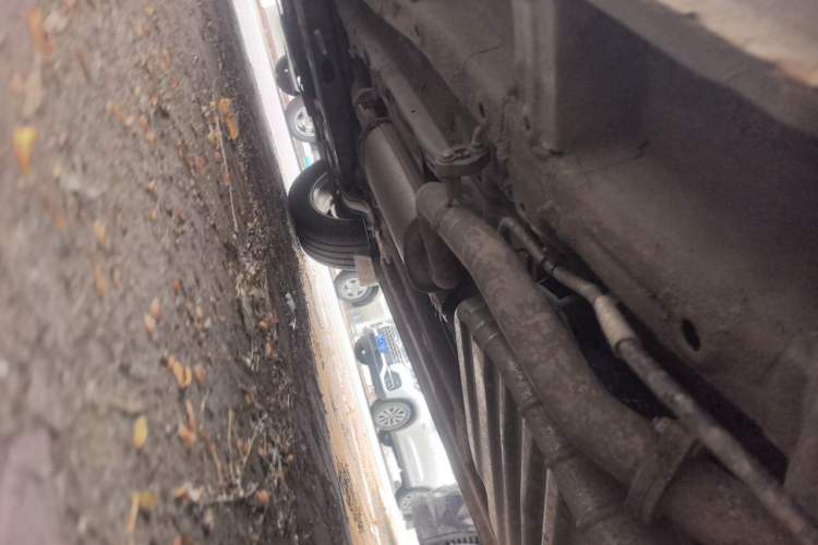Used Wuling Asta 2021 1.5T Manual Xingyue Edition Chassis Rear Left