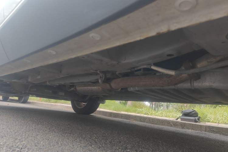 Used Wuling Asta 2021 1.5T Manual Xingyue Edition Chassis Rear Left