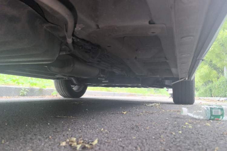 Used Wuling Asta 2021 1.5T Manual Xingyue Edition Chassis Rear Right