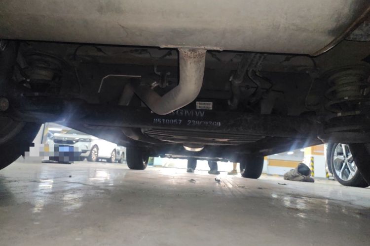 Used Wuling Asta 2021 1.5T Manual Xingyue Edition Chassis Rear