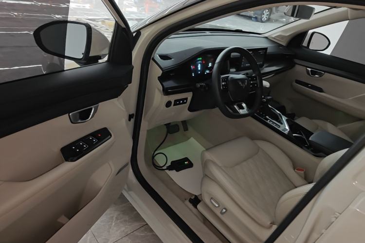 Used Wuling Asta 2021 1.5T CVT Star曜 Edition Driver Seat