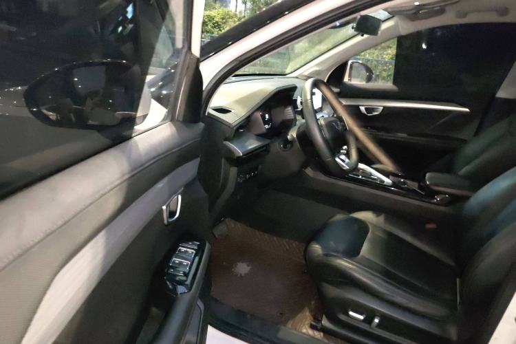 Used Wuling Asta 2021 1.5T CVT Star曜 Edition Driver Seat