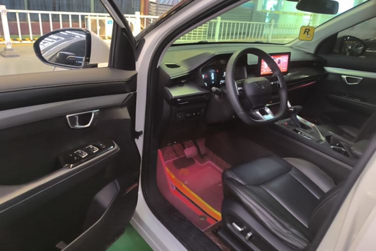 Used Wuling Asta 2021 1.5T CVT Star曜 Edition Driver Seat