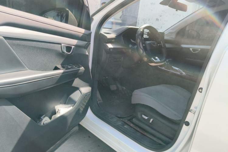 Used Wuling Asta 2021 1.5T CVT Star曜 Edition Driver Seat
