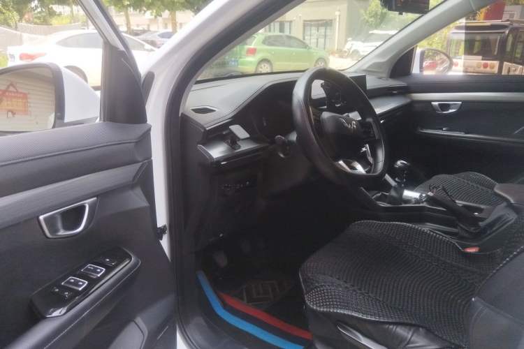 Used Wuling Asta 2021 1.5T Manual Starlight Edition Driver Seat
