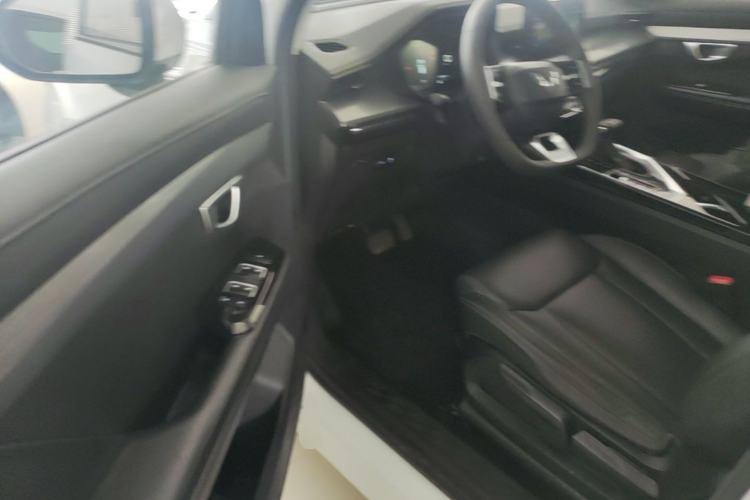Used Wuling Asta 2021 1.5T CVT Starlight Edition Driver Seat