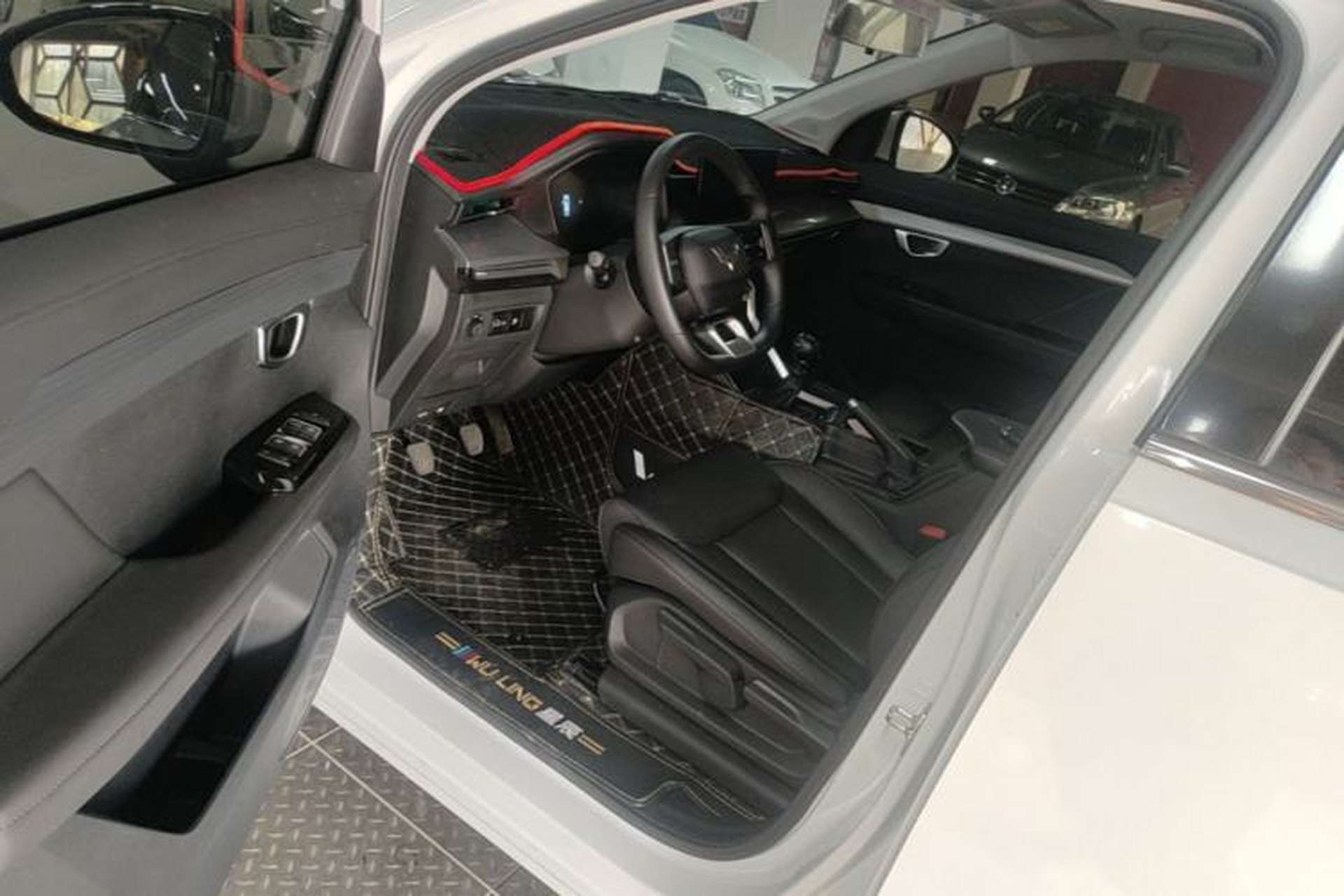Used Wuling Asta 2021 1.5T Manual Starlight Edition Driver Seat