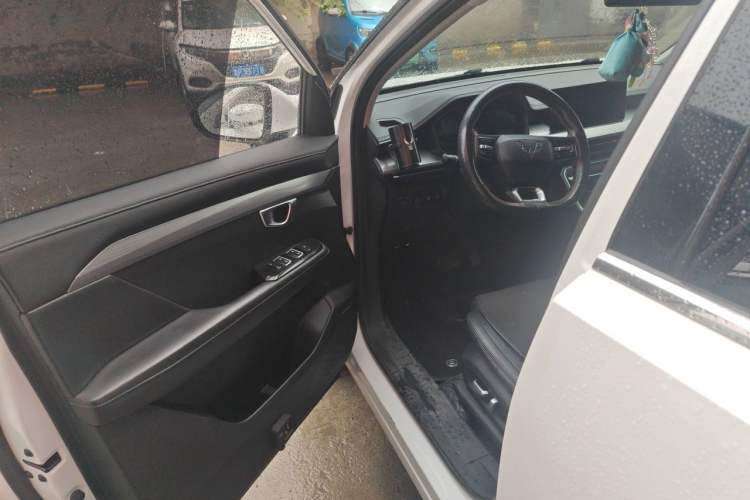 Used Wuling Asta 2021 1.5T CVT Star曜 Edition Driver Seat