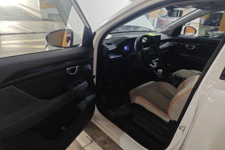 Used Wuling Asta 2021 1.5T Manual Xingyue Edition Driver Seat