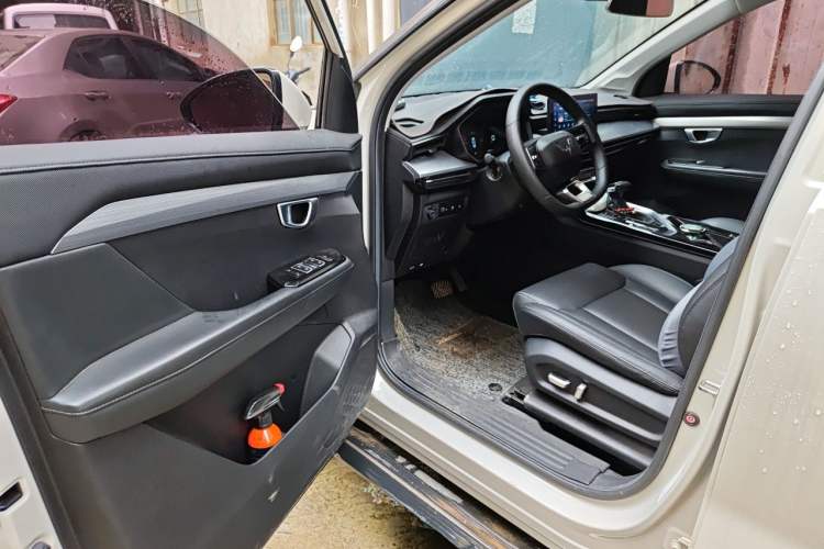 Used Wuling Asta 2021 1.5T CVT Star曜 Edition Driver Seat