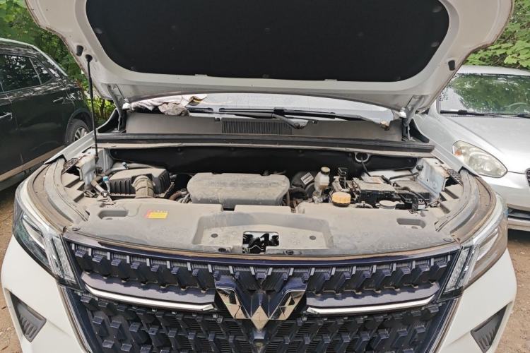 Used Wuling Asta 2021 1.5T CVT Star曜 Edition Engine Bay
