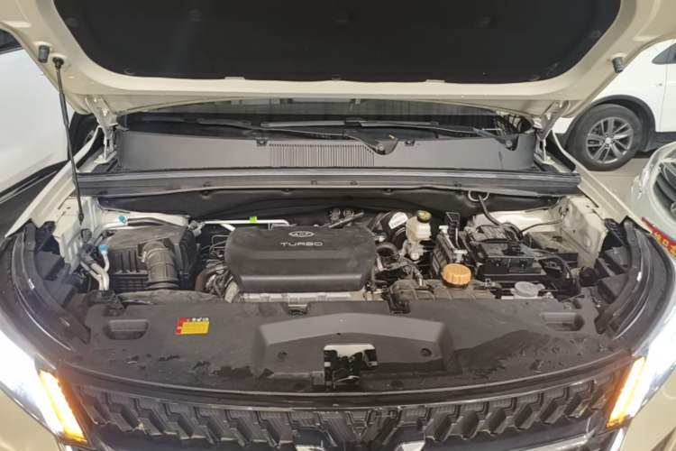 Used Wuling Asta 2021 1.5T CVT Starlight Edition Engine Bay