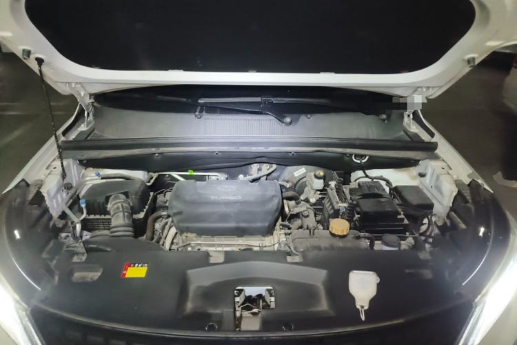 Used Wuling Asta 2021 1.5T CVT Star曜 Edition Engine Bay
