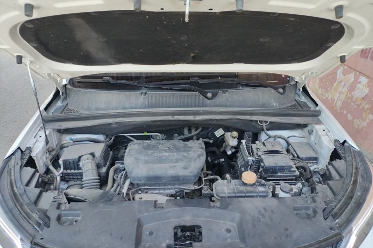 Used Wuling Asta 2021 1.5T CVT Starlight Edition Engine Bay