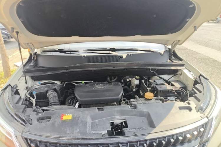 Used Wuling Asta 2021 1.5T CVT Starlight Edition Engine Bay