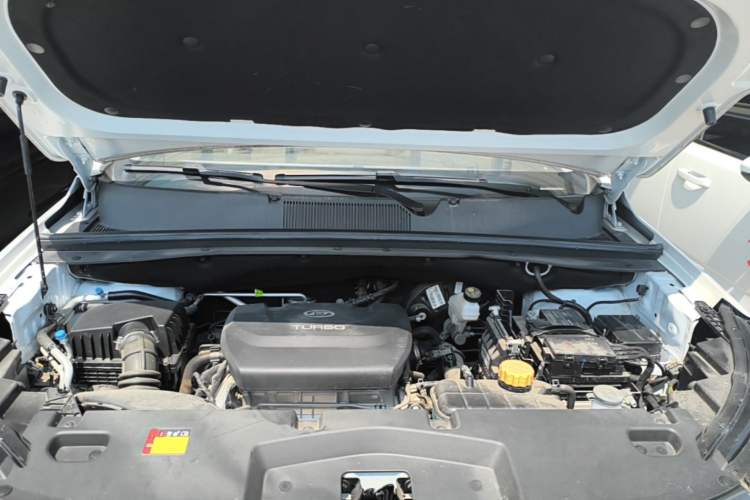 Used Wuling Asta 2021 1.5T CVT Starlight Edition Engine Bay