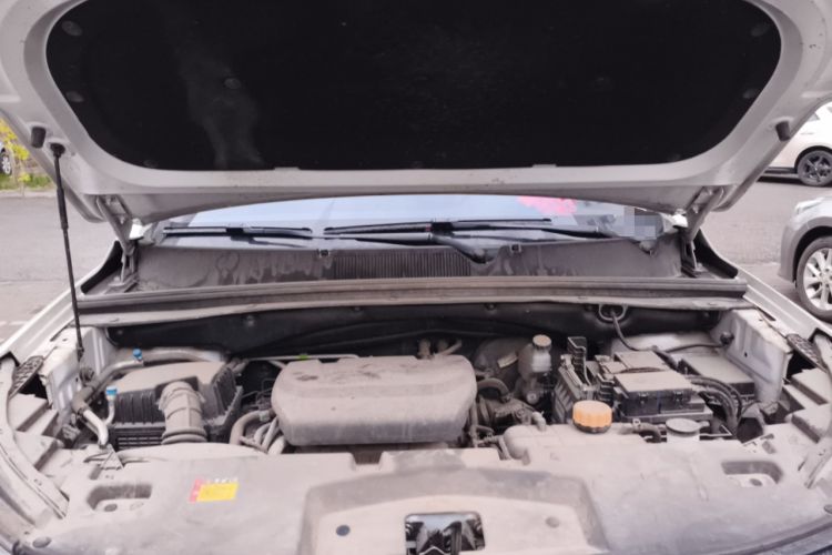 Used Wuling Asta 2021 1.5T CVT Star曜 Edition Engine Bay