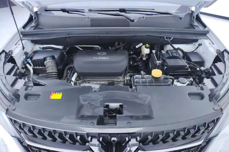 Used Wuling Asta 2021 1.5T CVT Starlight Edition Engine Bay