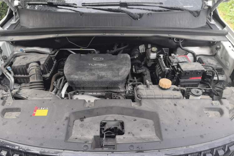 Used Wuling Asta 2021 1.5T Manual Xingyue Edition Engine Bay