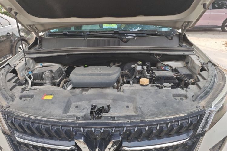 Used Wuling Asta 2021 1.5T CVT Star曜 Edition Engine Bay