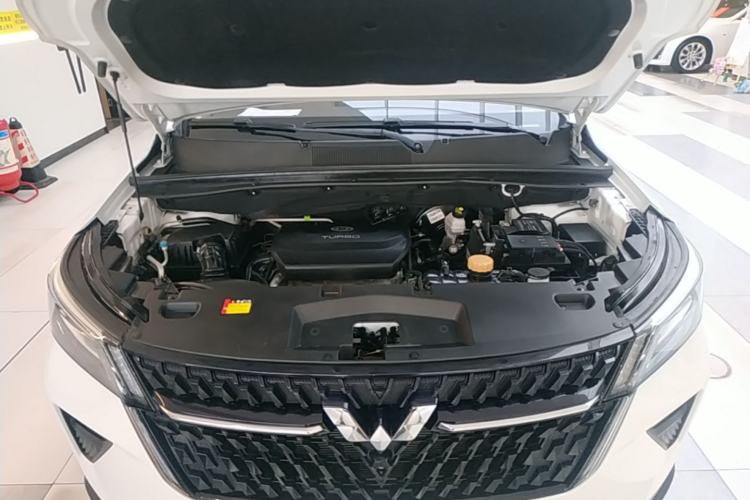 Used Wuling Asta 2021 1.5T CVT Star曜 Edition Engine Bay