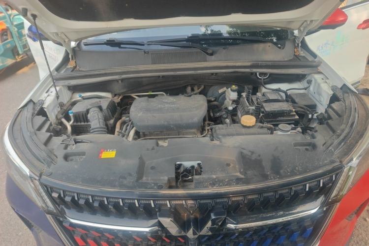 Used Wuling Asta 2021 1.5T CVT Star曜 Edition Engine Bay