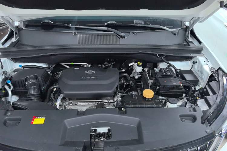 Used Wuling Asta 2021 1.5T CVT Starlight Edition Engine Bay