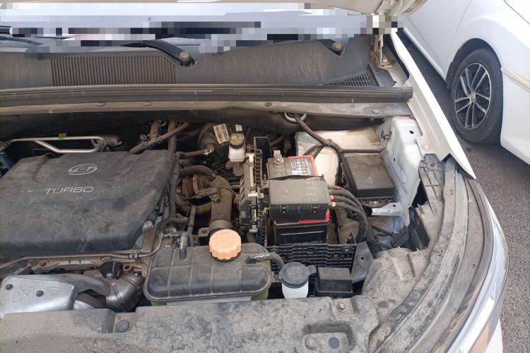 Used Wuling Asta 2021 1.5T Manual Xingyue Edition Engine Bay Left