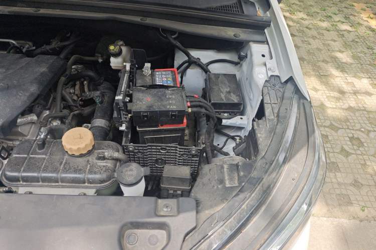 Used Wuling Asta 2021 1.5T Manual Starlight Edition Engine Bay Left