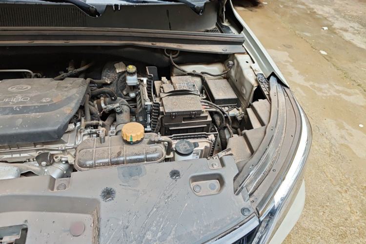 Used Wuling Asta 2021 1.5T CVT Star曜 Edition Engine Bay Left
