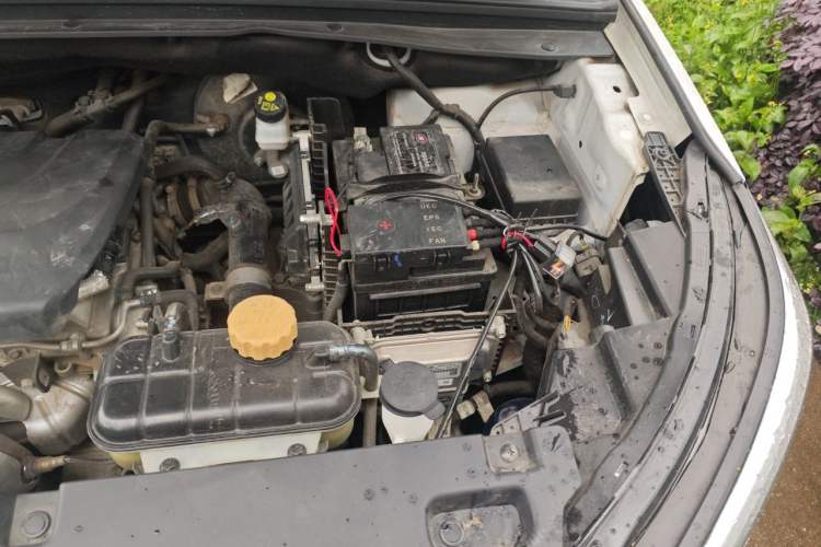 Used Wuling Asta 2021 1.5T CVT Starlight Edition Engine Bay Left