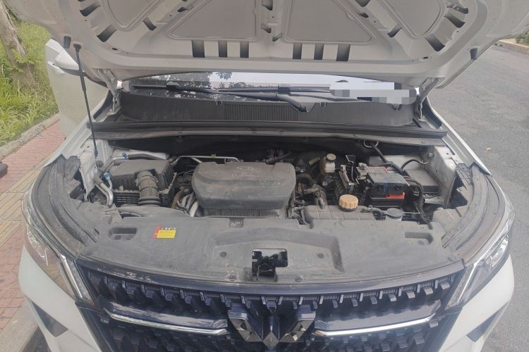 Used Wuling Asta 2021 1.5T Manual Xingyue Edition Engine Bay