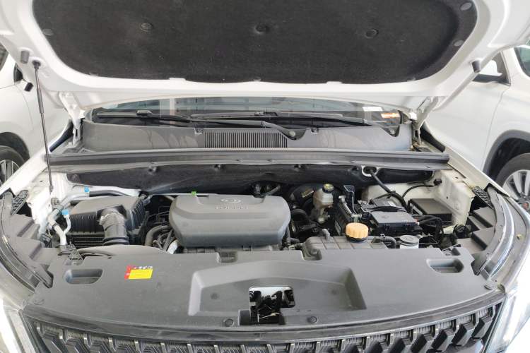 Used Wuling Asta 2021 1.5T CVT Starlight Edition Engine Bay