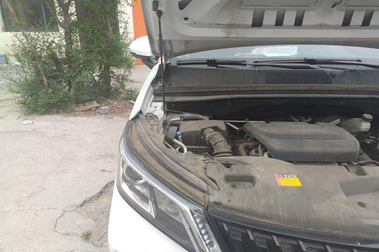 Used Wuling Asta 2021 1.5T Manual Xingyue Edition Engine Bay Right